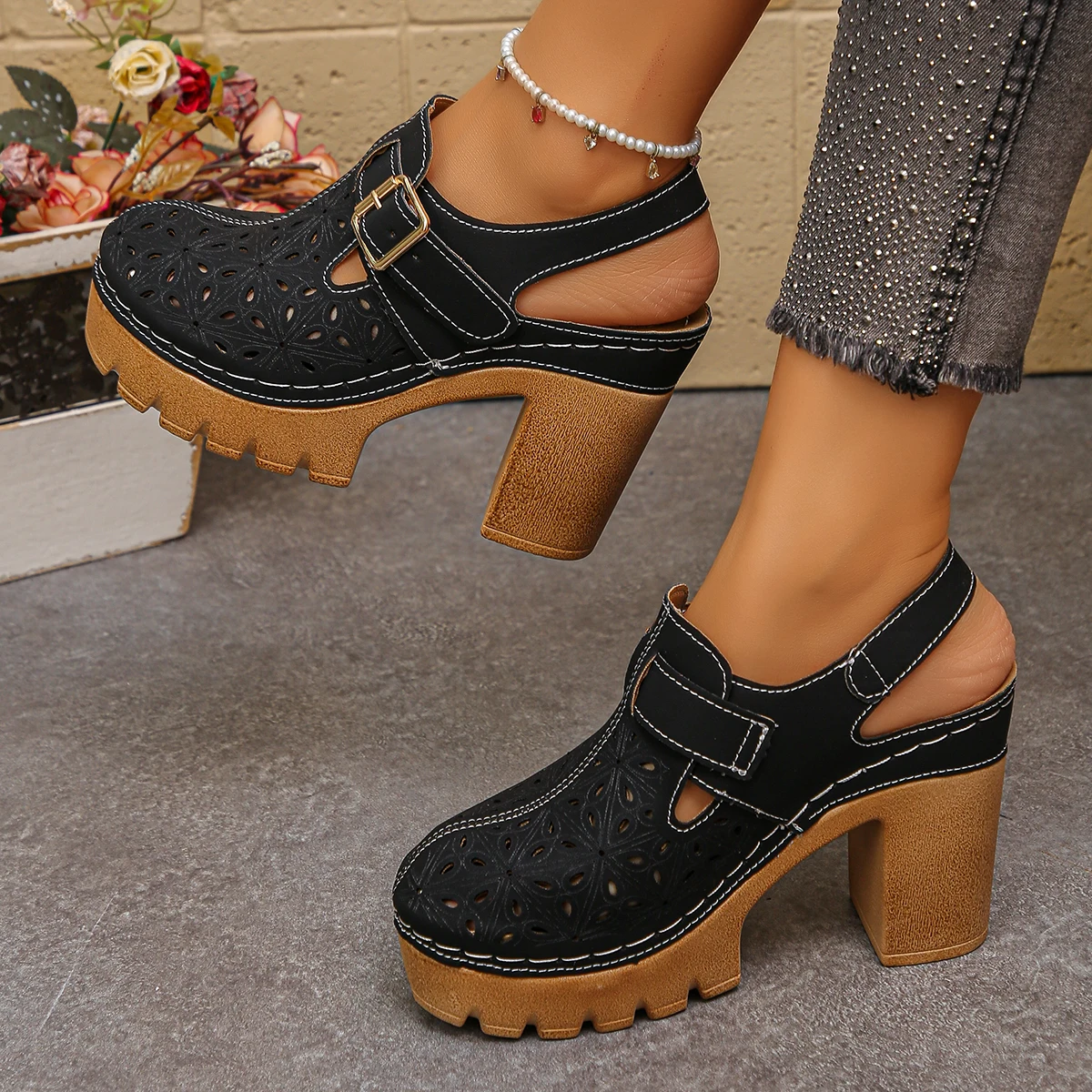 Large Size Women's Thick Heel  - Casual Sandal Leather 评论和价格